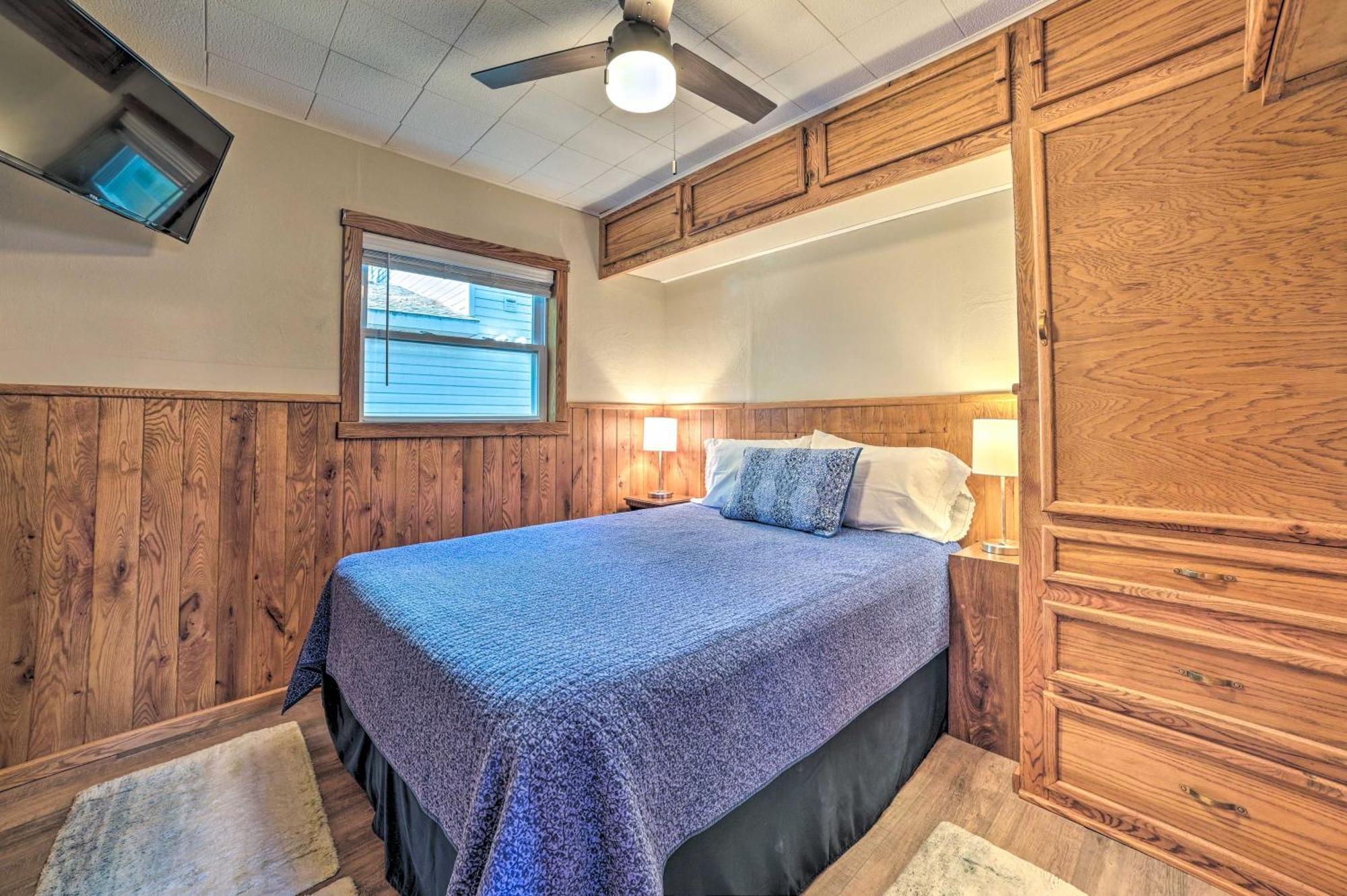 East Tawas Lakefront Getaway With Kayaks And Deck Exterior foto