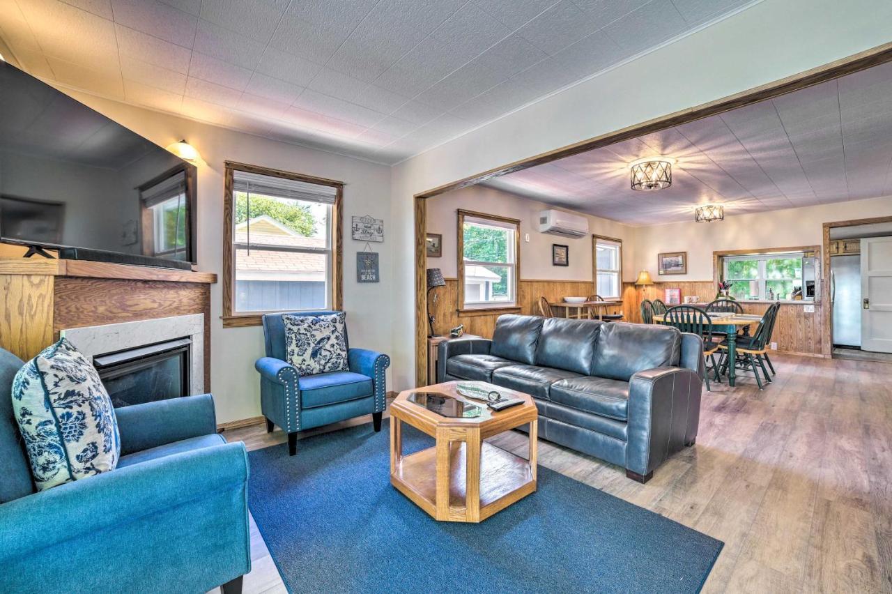 East Tawas Lakefront Getaway With Kayaks And Deck Exterior foto